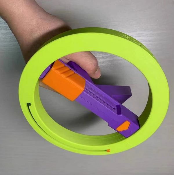 Carrot OK Shape Manual Foam Ball Blaster